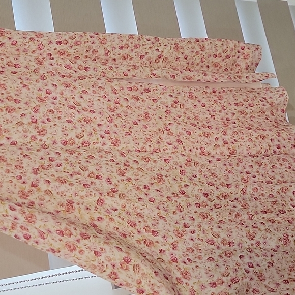 EVER NEW Floral midi dress - Picture 3 of 3